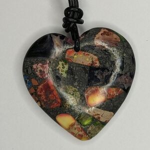 Vintage Regalite Heart Pendant Necklace Polished Mixed Stone Black Lanyard 14"